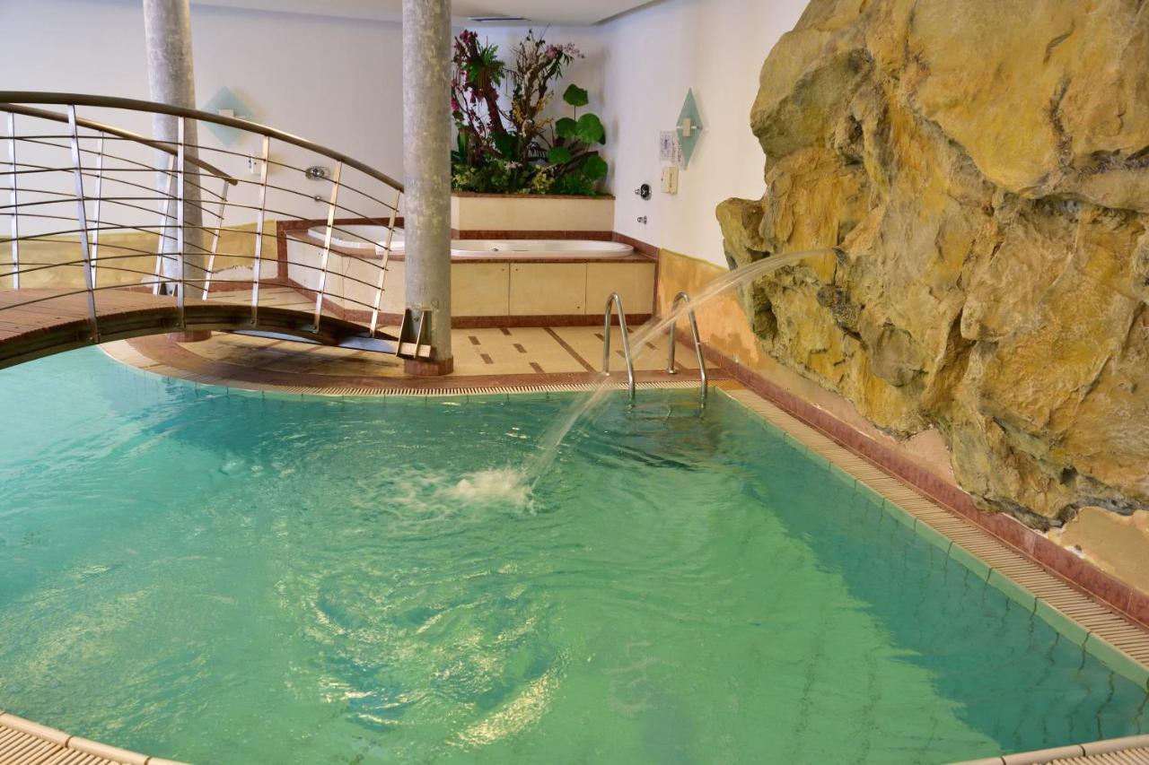 Hotel Krone Брунико Экстерьер фото