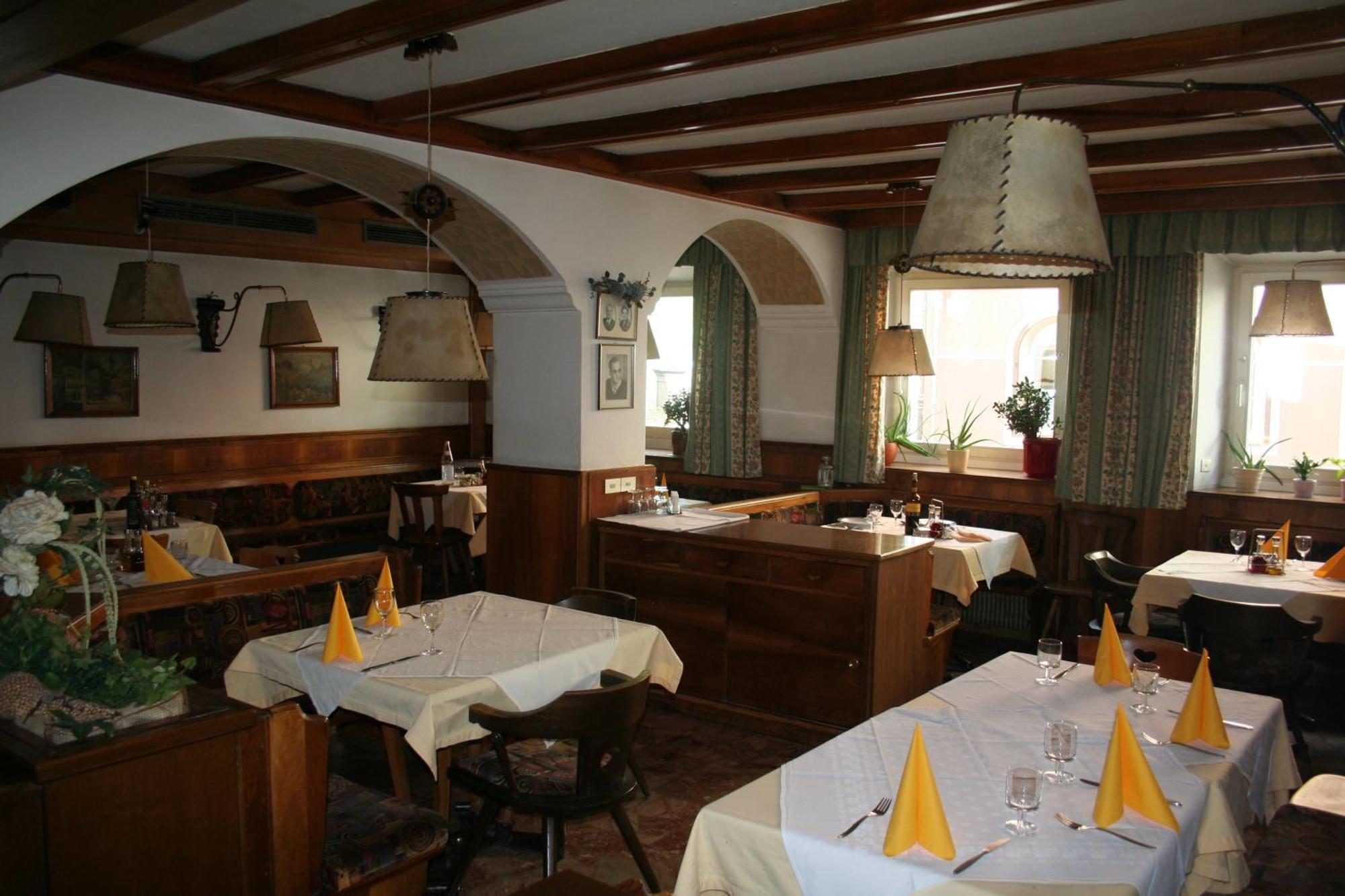 Hotel Krone Брунико Экстерьер фото